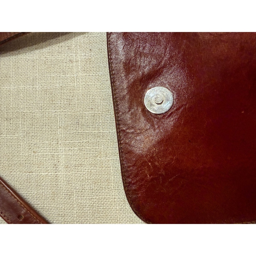 Vintage Cognac Brown Leather Crossbody Bag Striped Lining Minimalist Flap Purse - Picture 8 of 11